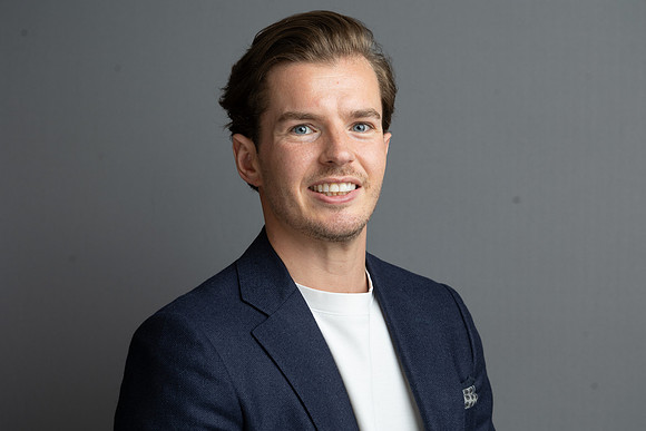 greenrecruitmentportraits-3-01