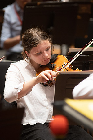 junior-strings-091