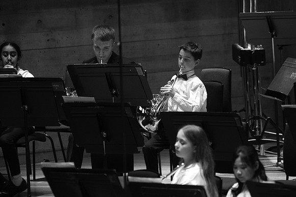 juniorbrassbw-128