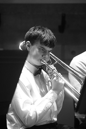 juniorbrassbw-112
