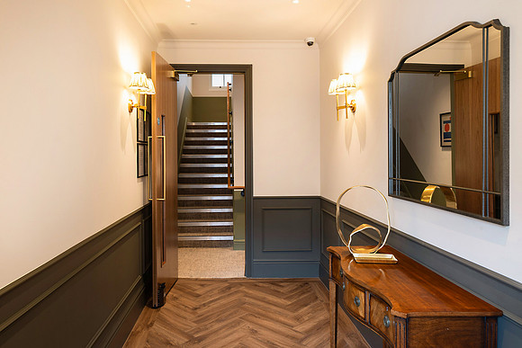 22grosvenormews-03