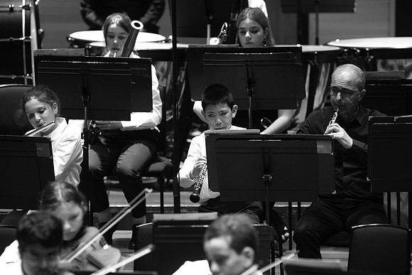 juniorbrassbw-132