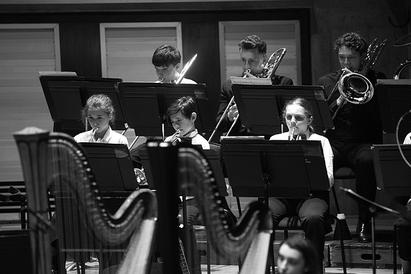 juniorbrassbw-130
