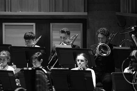 juniorbrassbw-131