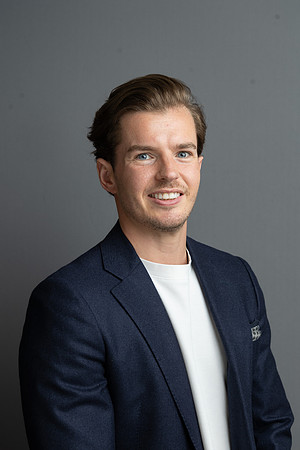 greenrecruitmentportraits-3-05
